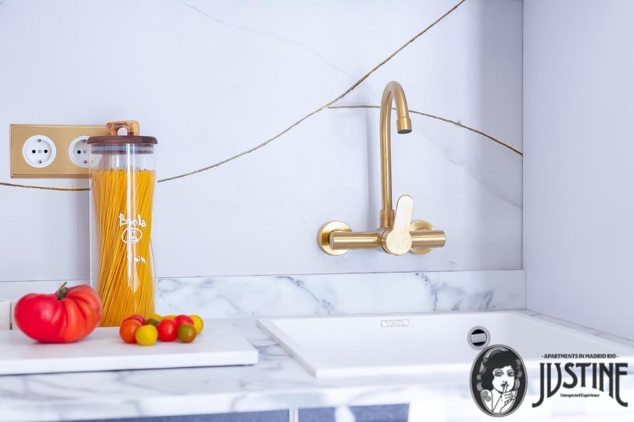 Suite Kintsugi By Justine Apartments Apartamento Turistico En Madrid Rio ภายนอก รูปภาพ