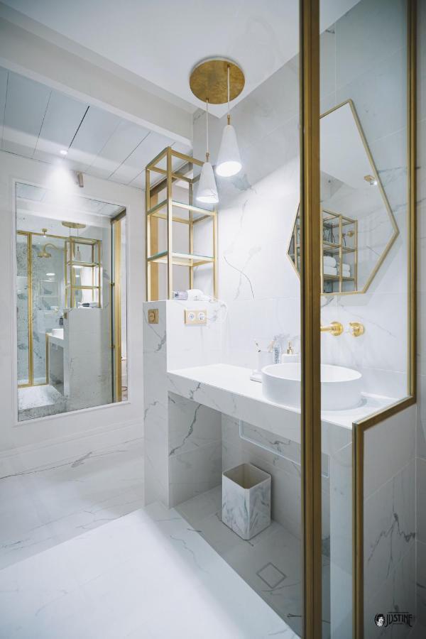 Suite Kintsugi By Justine Apartments Apartamento Turistico En Madrid Rio ภายนอก รูปภาพ